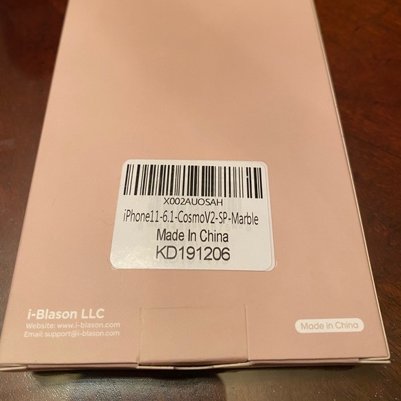 🌟free with purchase Cosmo slim case for IPhone 11 - Picture 7 of 7